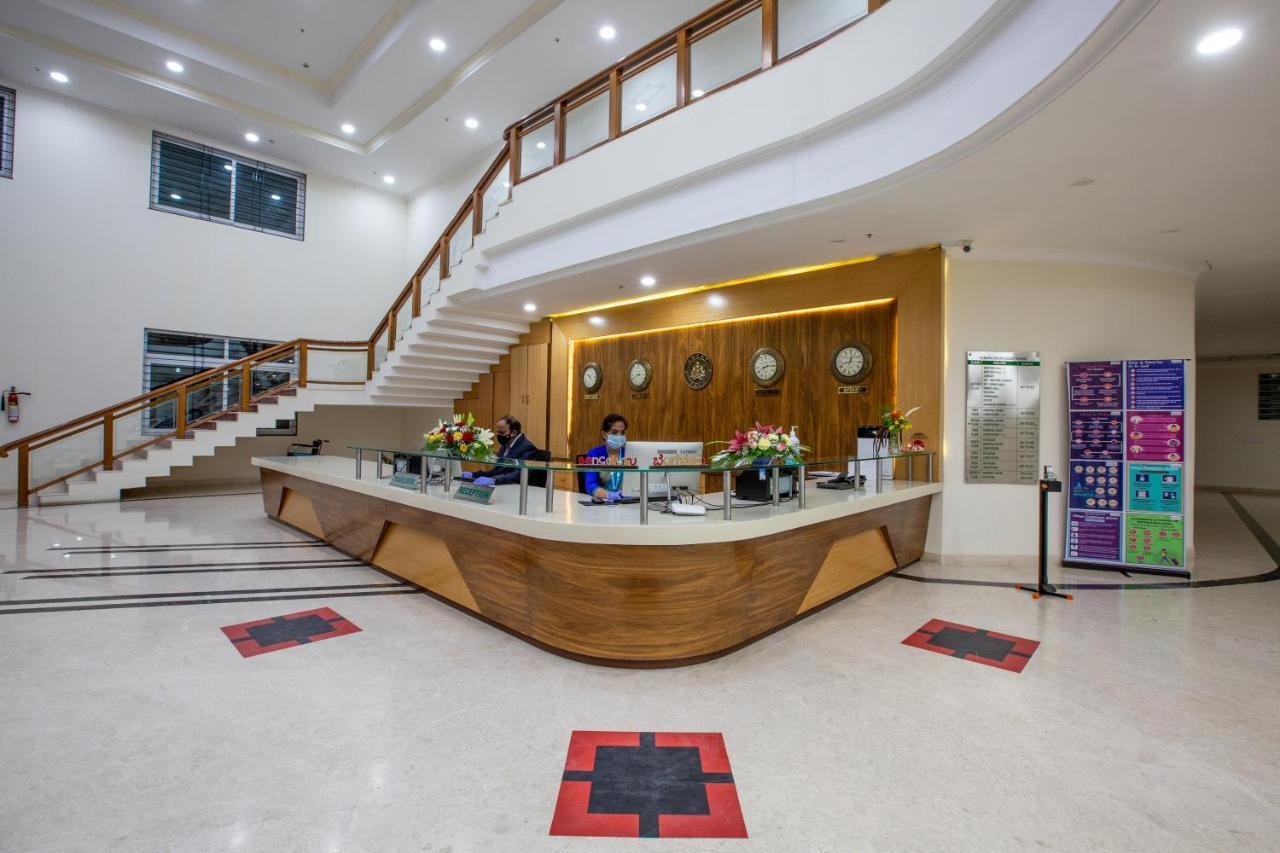 Kstdc Kumarakrupa Hotel Bangalore Luaran gambar