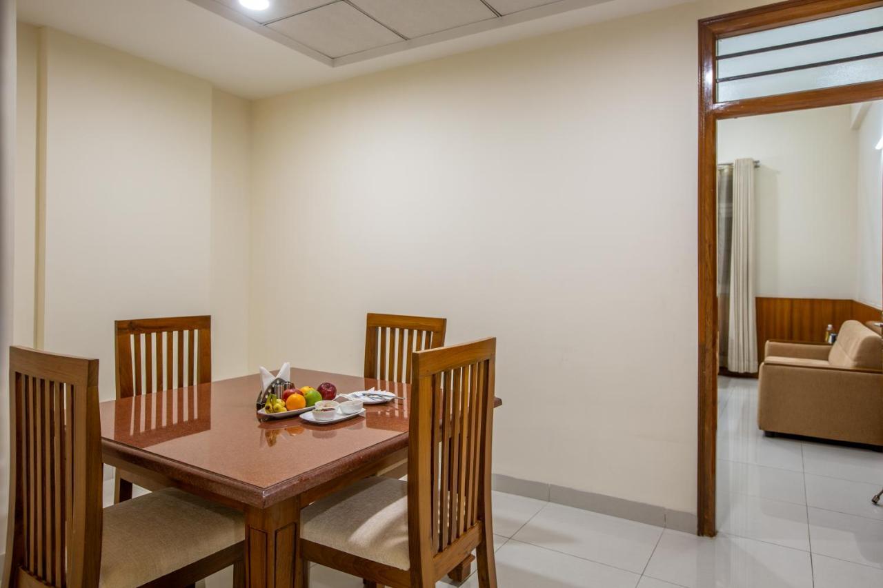 Kstdc Kumarakrupa Hotel Bangalore Luaran gambar